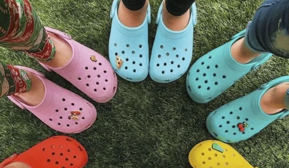What Color Crocs Should Women Get